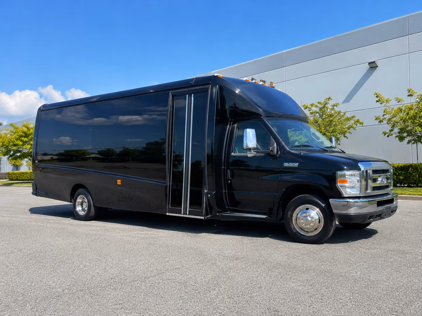 minnesota s open container law makes a party bus the smart choice for wine tours