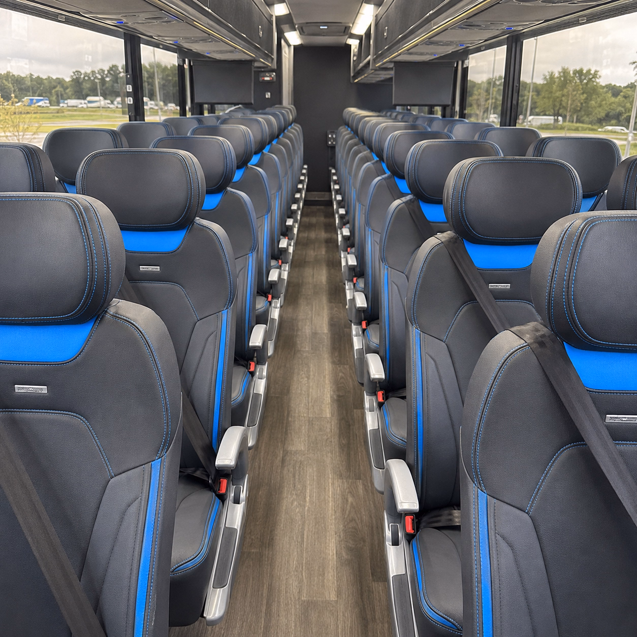 sioux falls short and long term charter bus services for sioux falls businesses